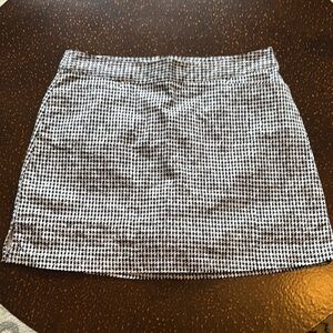 Lady Hagen Black and White Houndstooth Skort